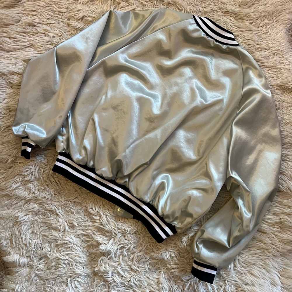 VTG Silver Track Jacket - Picture 2 of 3